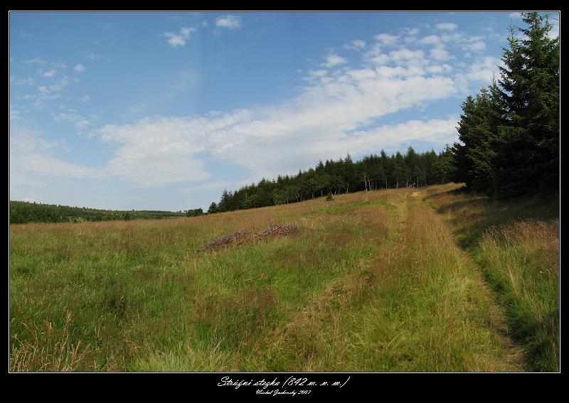 vrch_tri_panu_pano.jpg - Vrch Tří pánů