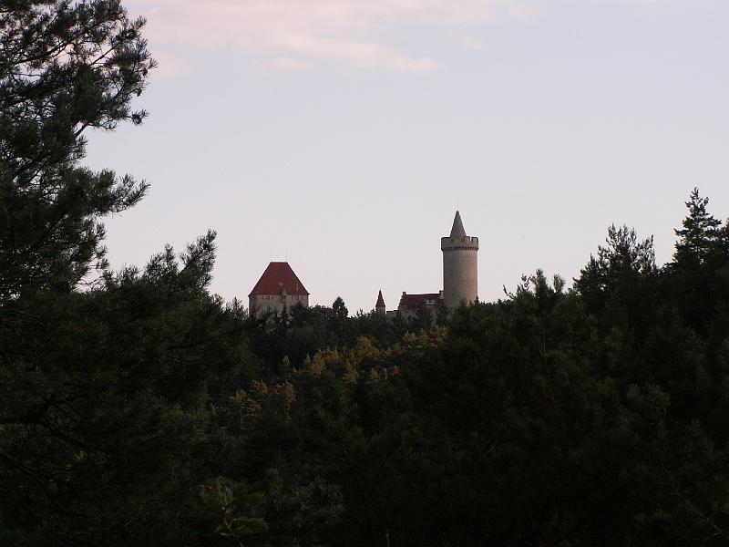 pict1899.jpg - Kokořín od jeskyně